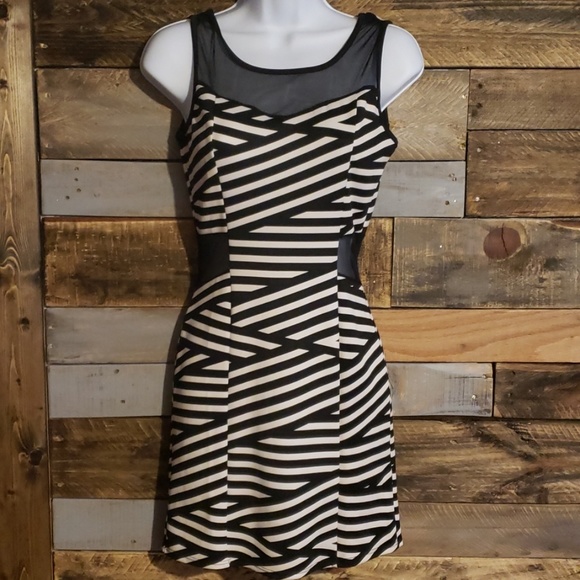 Body Central Dresses & Skirts - Body central dress